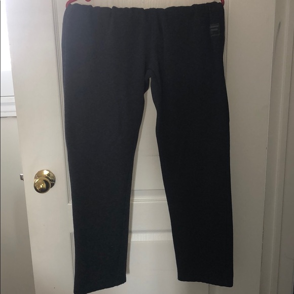 Fila grey sweatpants - Picture 1 of 3